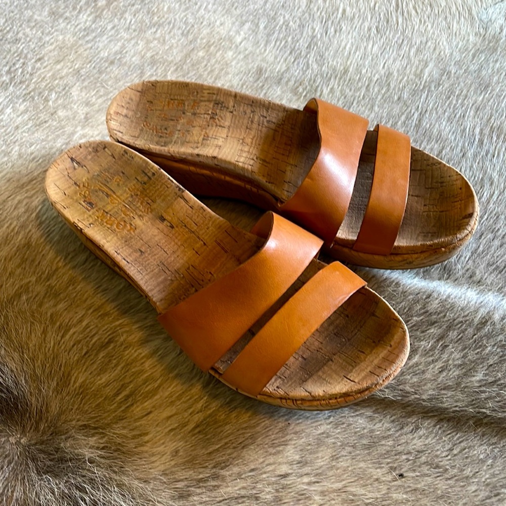 Korkease strappy cognac sandals